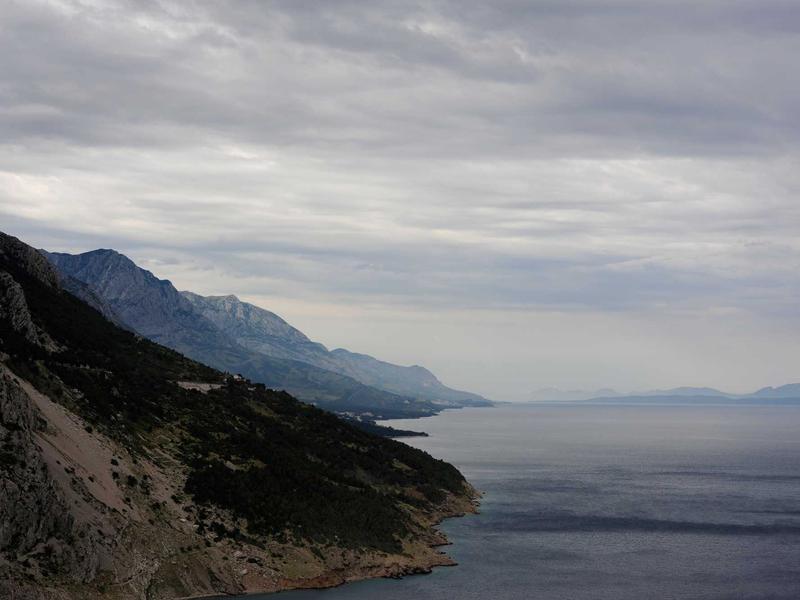 精神离职<br>ljvwvuu.cn 职场摸鱼艺术